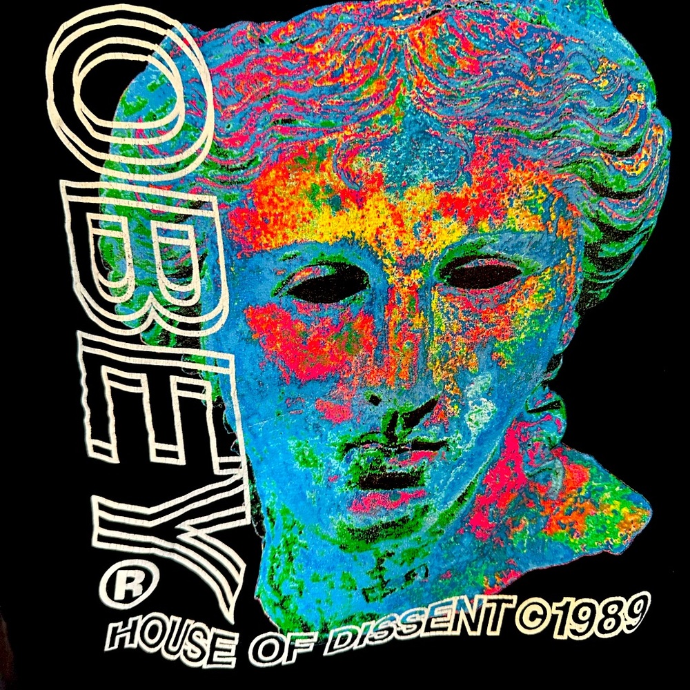 OBEY vintage tee